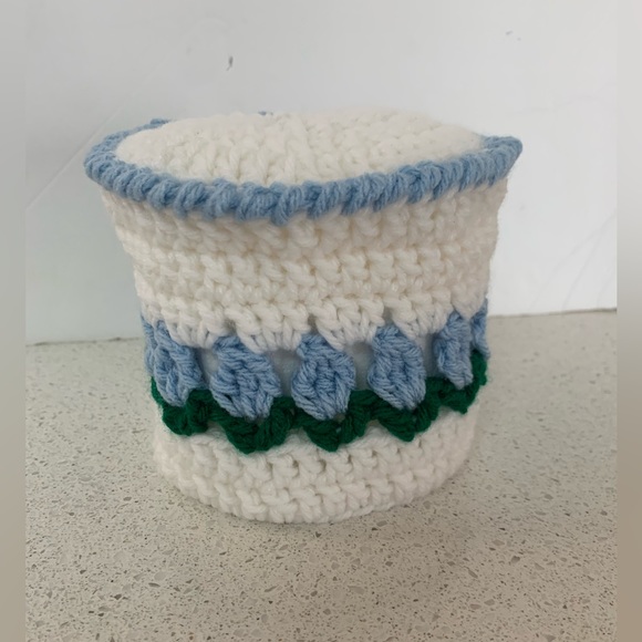 Tulip Flower Toilet Paper Tissue Cover New Light Blue with Green Leaves - Picture 3 of 15